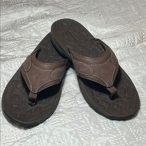 Rockport Brown Flip-Flops with Leather Upper and Arch Support